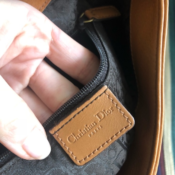 Sold ๐ธ๐Authentic Christian Dior bag - Picture 5 of 7
